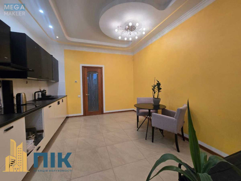 Продаж 4 кімнатної квартири (152/89/17), 2 пов. 10 пов. будинку, <a class="location-link" href="/kiev/" title="Недвижимость Київ">Київ</a>, <a class="location-link" href="/kiev/obolonskij/" title="Недвижимость Оболонський район">Оболонський р-н</a>, Героев Сталинграда просп., 8 (изображение 11)