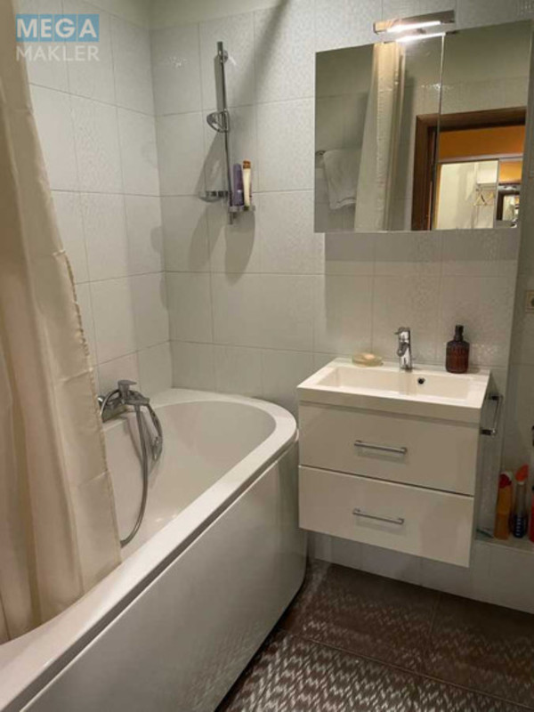 Оренда 1 кімнатної квартири, <a class="location-link" href="/kiev/" title="Недвижимость Київ">Київ</a>, <a class="location-link" href="/kiev/podolskij/" title="Недвижимость Подільський район">Подільський р-н</a>, Вишгородська вул., 45 (изображение 5)