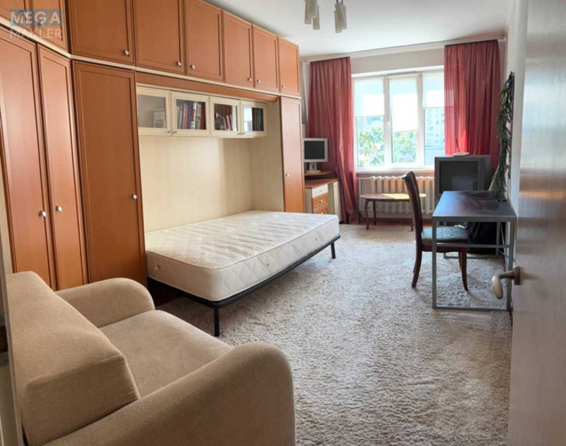 Оренда 3 кімнатної квартири, <a class="location-link" href="/kiev/" title="Недвижимость Київ">Київ</a>, <a class="location-link" href="/kiev/obolonskij/" title="Недвижимость Оболонський район">Оболонський р-н</a>, Героев Сталинграда просп., 39Б (изображение 3)