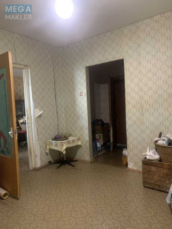 Продаж 3 кімнатної квартири (85/42/8), 6 пов. 16 пов. будинку, <a class="location-link" href="/kiev/" title="Недвижимость Київ">Київ</a>, <a class="location-link" href="/kiev/darnickij/" title="Недвижимость Дарницький район">Дарницький р-н</a>, Срибнокильская ул., 8 (изображение 5)