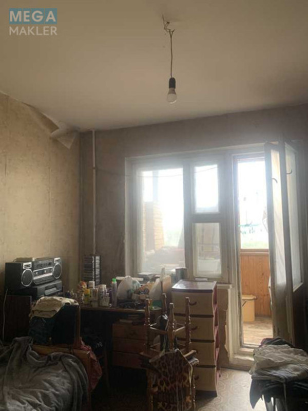 Продаж 3 кімнатної квартири (85/42/8), 6 пов. 16 пов. будинку, <a class="location-link" href="/kiev/" title="Недвижимость Київ">Київ</a>, <a class="location-link" href="/kiev/darnickij/" title="Недвижимость Дарницький район">Дарницький р-н</a>, Срибнокильская ул., 8 (изображение 8)