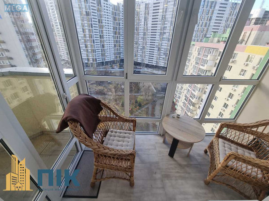 Продаж 1 кімнатної квартири (47,5/18/10,4), 14 пов. 16 пов. будинку, <a class="location-link" href="/kiev/" title="Недвижимость Київ">Київ</a>, <a class="location-link" href="/kiev/dneprovskij/" title="Недвижимость Дніпровський район">Дніпровський р-н</a>, Комбинатная ул., 25 (изображение 11)