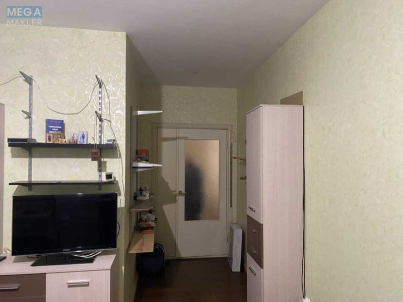 Продаж 2 кімнатної квартири (58/29/11), 9 пов. 23 пов. будинку, <a class="location-link" href="/kiev/" title="Недвижимость Київ">Київ</a>, <a class="location-link" href="/kiev/goloseevskij/" title="Недвижимость Голосіївський район">Голосіївський р-н</a>, Большая Китаевская ул., 59 (изображение 4)