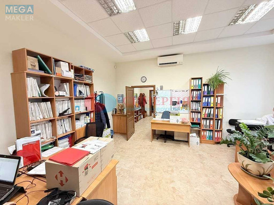 Продаж комерційної нерухомості, 518&nbsp;кв.м, под офис, <a class="location-link" href="/kiev/" title="Недвижимость Київ">Київ</a>, <a class="location-link" href="/kiev/shevchenkovskij/" title="Недвижимость Шевченківський район">Шевченківський р-н</a>, Гоголівська вул. (изображение 11)