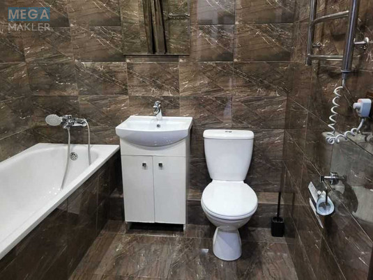 Оренда 1 кімнатної квартири, <a class="location-link" href="/kiev/" title="Недвижимость Київ">Київ</a>, <a class="location-link" href="/kiev/darnickij/" title="Недвижимость Дарницький район">Дарницький р-н</a>, Бориса Гмыри ул. (изображение 4)