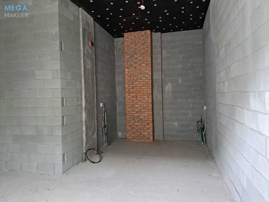 Оренда окремої будівлі/побудови, 30&nbsp;кв.м, <a class="location-link" href="/kiev/" title="Недвижимость Київ">Київ</a>, <a class="location-link" href="/kiev/shevchenkovskij/" title="Недвижимость Шевченківський район">Шевченківський р-н</a>, Салютна вул., 2 (изображение 5)