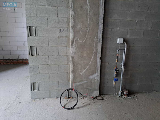 Оренда окремої будівлі/побудови, 30&nbsp;кв.м, <a class="location-link" href="/kiev/" title="Недвижимость Київ">Київ</a>, <a class="location-link" href="/kiev/shevchenkovskij/" title="Недвижимость Шевченківський район">Шевченківський р-н</a>, Салютна вул., 2 (изображение 7)