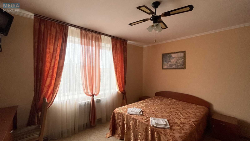 Продаж окремої будівлі/побудови, 796&nbsp;кв.м, <a class="location-link" href="/fastov/" title="Недвижимость Фастів">Фастів</a>, Житомирська, 267 (изображение 4)