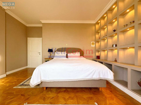 Продаж 3 кімнатної квартири (176,2/90/24), 23 пов. 25 пов. будинку, <a class="location-link" href="/kiev/" title="Недвижимость Київ">Київ</a>, <a class="location-link" href="/kiev/pecherskij/" title="Недвижимость Печерський район">Печерський р-н</a>, Лесі Українки бульв., 7Б (изображение 8)