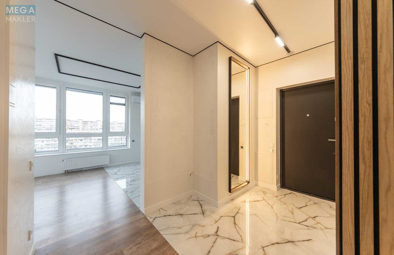 Продаж 2 кімнатної квартири (68,1/28/24,3), 12 пов. 25 пов. будинку, <a class="location-link" href="/kiev/" title="Недвижимость Київ">Київ</a>, <a class="location-link" href="/kiev/goloseevskij/" title="Недвижимость Голосіївський район">Голосіївський р-н</a>, Ужгородський пров., 4/1 (изображение 3)