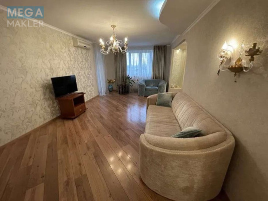 Оренда 2 кімнатної квартири, люкс, <a class="location-link" href="/kiev/" title="Недвижимость Київ">Київ</a>, <a class="location-link" href="/kiev/dneprovskij/" title="Недвижимость Дніпровський район">Дніпровський р-н</a>, вул. Шумського 1, ЖК Аквамарин ( <img src="https://megamakler.com.ua/metro/ff0000.gif" alt="" class="metro" /> м. Левобережная, 15 хв. ) (изображение 3)