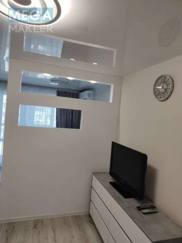 Оренда 1 кімнатної квартири, люкс, <a class="location-link" href="/kiev/" title="Недвижимость Київ">Київ</a>, <a class="location-link" href="/kiev/dneprovskij/" title="Недвижимость Дніпровський район">Дніпровський р-н</a>, Дніпровська набережна 5а, Березняки ( <img src="https://megamakler.com.ua/metro/ff0000.gif" alt="" class="metro" /> м. Левобережная, 15 хв. ) (изображение 5)