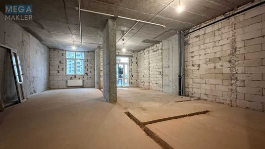 Оренда комерційної нерухомості, 88&nbsp;кв.м, под магазин, <a class="location-link" href="/kiev/" title="Недвижимость Київ">Київ</a>, <a class="location-link" href="/kiev/dneprovskij/" title="Недвижимость Дніпровський район">Дніпровський р-н</a>, Микільсько-Слобідська вул., 13 (изображение 3)