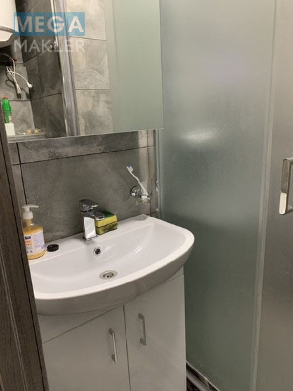 Оренда 1 кімнатної квартири, люкс, <a class="location-link" href="/kiev/" title="Недвижимость Київ">Київ</a>, <a class="location-link" href="/kiev/dneprovskij/" title="Недвижимость Дніпровський район">Дніпровський р-н</a>, пр. Соборності 17к2, ЖК Комфорт Таун ( <img src="https://megamakler.com.ua/metro/ff0000.gif" alt="" class="metro" /> м. Левобережная, 15-20 хв. ) (изображение 9)