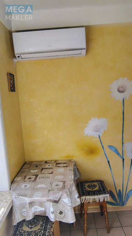 Продаж 2 кімнатної квартири (46/30/6), 3 пов. 5 пов. будинку, <a class="location-link" href="/kiev/" title="Недвижимость Київ">Київ</a>, <a class="location-link" href="/kiev/dneprovskij/" title="Недвижимость Дніпровський район">Дніпровський р-н</a>, Верховної Ради бульв., 14 (изображение 3)