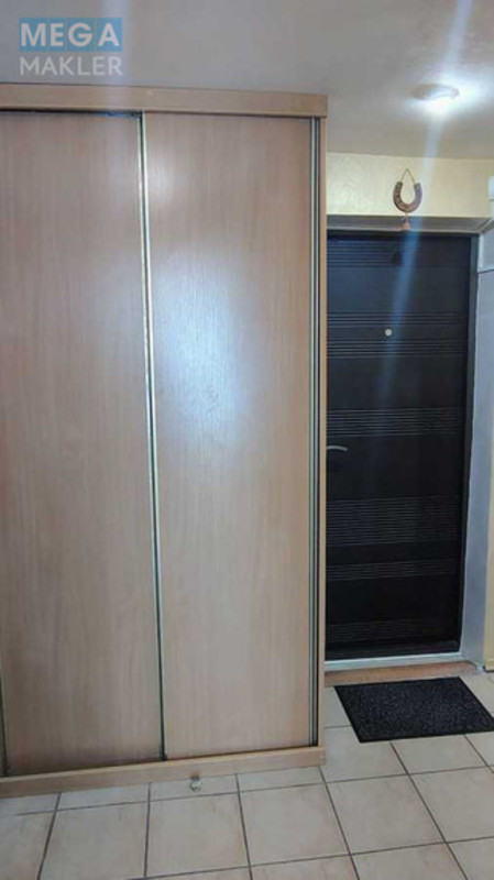 Продаж 2 кімнатної квартири (46/30/6), 3 пов. 5 пов. будинку, <a class="location-link" href="/kiev/" title="Недвижимость Київ">Київ</a>, <a class="location-link" href="/kiev/dneprovskij/" title="Недвижимость Дніпровський район">Дніпровський р-н</a>, Верховної Ради бульв., 14 (изображение 8)