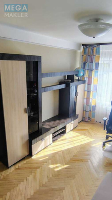 Продаж 2 кімнатної квартири (46/30/6), 3 пов. 5 пов. будинку, <a class="location-link" href="/kiev/" title="Недвижимость Київ">Київ</a>, <a class="location-link" href="/kiev/dneprovskij/" title="Недвижимость Дніпровський район">Дніпровський р-н</a>, Верховної Ради бульв., 14 (изображение 10)