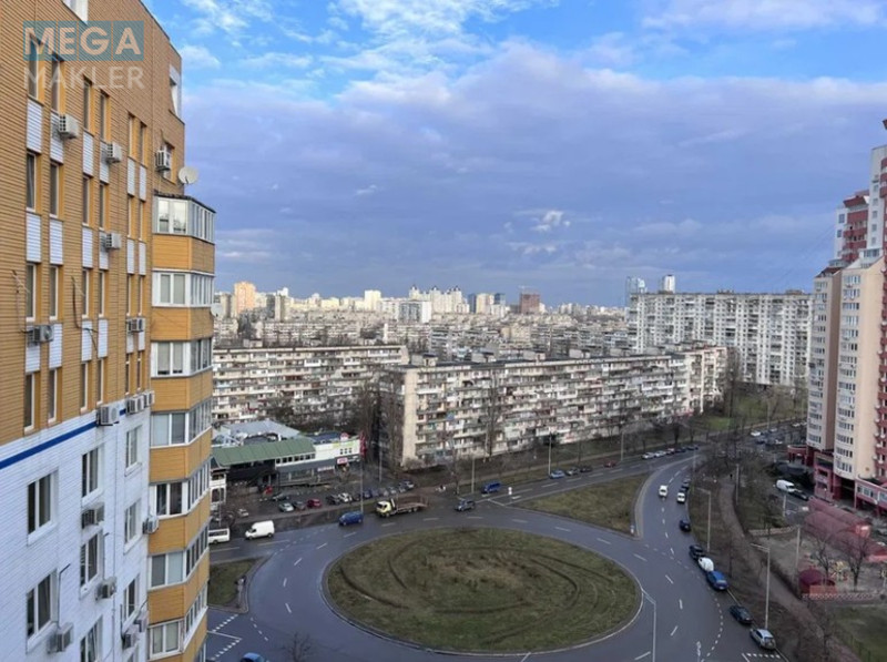 Оренда 4 кімнатні квартири, люкс, <a class="location-link" href="/kiev/" title="Недвижимость Київ">Київ</a>, <a class="location-link" href="/kiev/dneprovskij/" title="Недвижимость Дніпровський район">Дніпровський р-н</a>, пр. Тичини 16/2, Березняки ( <img src="https://megamakler.com.ua/metro/ff0000.gif" alt="" class="metro" /> м. Левобережная, 20 хв. ) (изображение 15)