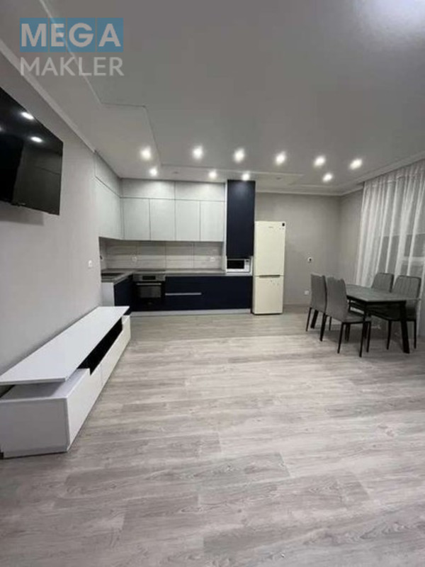 Оренда 2 кімнатної квартири, люкс, <a class="location-link" href="/kiev/" title="Недвижимость Київ">Київ</a>, <a class="location-link" href="/kiev/dneprovskij/" title="Недвижимость Дніпровський район">Дніпровський р-н</a>, вул. Регенераторна 4к3, ЖК Комфорт Таун ( <img src="https://megamakler.com.ua/metro/ff0000.gif" alt="" class="metro" /> м. Левобережная, 15-20 хв. ) (изображение 3)