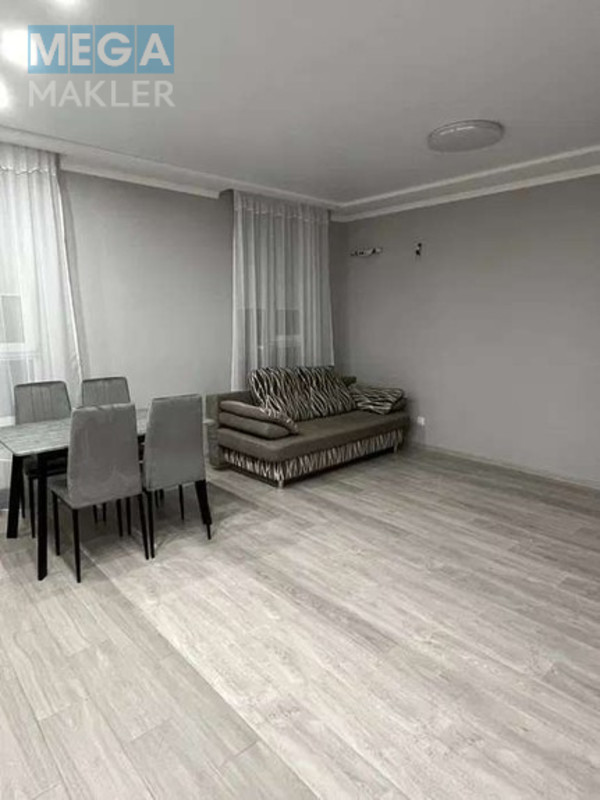 Оренда 2 кімнатної квартири, люкс, <a class="location-link" href="/kiev/" title="Недвижимость Київ">Київ</a>, <a class="location-link" href="/kiev/dneprovskij/" title="Недвижимость Дніпровський район">Дніпровський р-н</a>, вул. Регенераторна 4к3, ЖК Комфорт Таун ( <img src="https://megamakler.com.ua/metro/ff0000.gif" alt="" class="metro" /> м. Левобережная, 15-20 хв. ) (изображение 4)