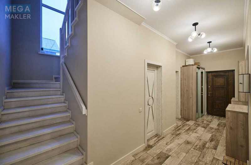 Продаж дома, 2&nbsp;поверху, 166,60&nbsp;кв.м, 5&nbsp;кімнат, ділянка 4,60&nbsp;сотки, <a class="location-link" href="/belogorodka-selo-kv/" title="Недвижимость Білогородка">Білогородка</a>, Весняна, 6 (изображение 5)