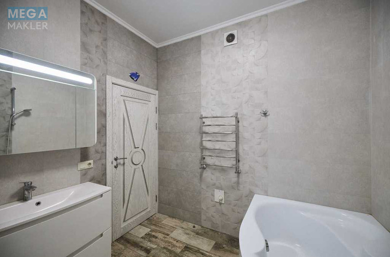 Продаж дома, 2&nbsp;поверху, 166,60&nbsp;кв.м, 5&nbsp;кімнат, ділянка 4,60&nbsp;сотки, <a class="location-link" href="/belogorodka-selo-kv/" title="Недвижимость Білогородка">Білогородка</a>, Весняна, 6 (изображение 13)