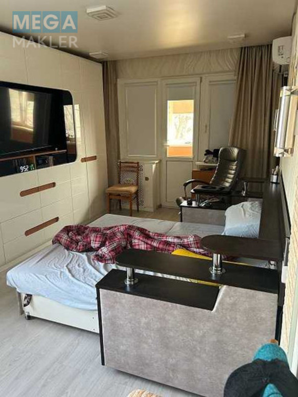 Продаж 2 кімнатної квартири (46/28/7), 3 пов. 9 пов. будинку, <a class="location-link" href="/kiev/" title="Недвижимость Київ">Київ</a>, <a class="location-link" href="/kiev/dneprovskij/" title="Недвижимость Дніпровський район">Дніпровський р-н</a>, Перова бульв., 16 (изображение 6)