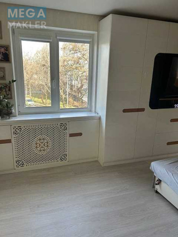 Продаж 2 кімнатної квартири (46/28/7), 3 пов. 9 пов. будинку, <a class="location-link" href="/kiev/" title="Недвижимость Київ">Київ</a>, <a class="location-link" href="/kiev/dneprovskij/" title="Недвижимость Дніпровський район">Дніпровський р-н</a>, Перова бульв., 16 (изображение 7)