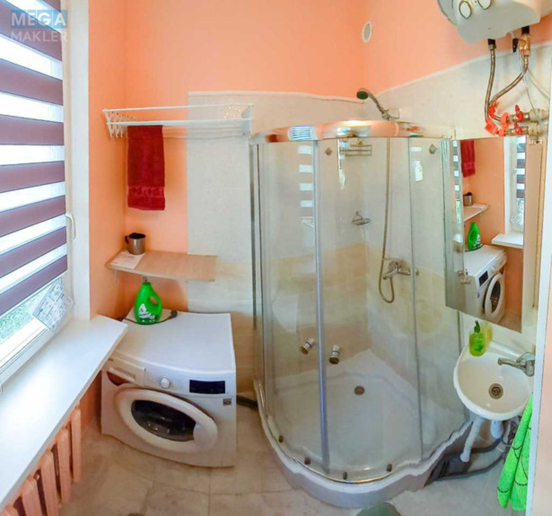 Оренда 2 кімнатної квартири, <a class="location-link" href="/kiev/" title="Недвижимость Київ">Київ</a>, <a class="location-link" href="/kiev/solomenskij/" title="Недвижимость Солом'янський район">Солом'янський р-н</a>, Волинська вул., 8 (изображение 17)