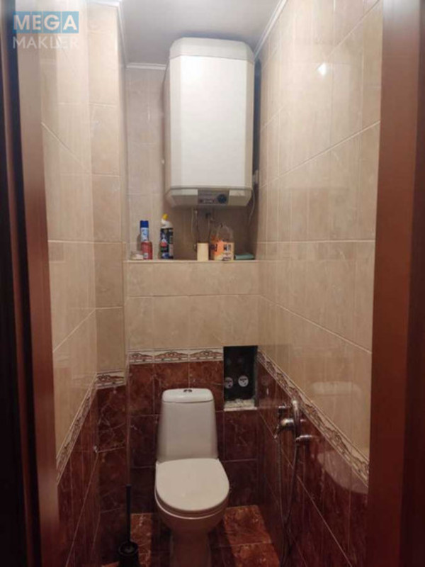 Оренда 3 кімнатної квартири, <a class="location-link" href="/kiev/" title="Недвижимость Київ">Київ</a>, <a class="location-link" href="/kiev/darnickij/" title="Недвижимость Дарницький район">Дарницький р-н</a>, Николая Бажана просп., 16 (изображение 11)