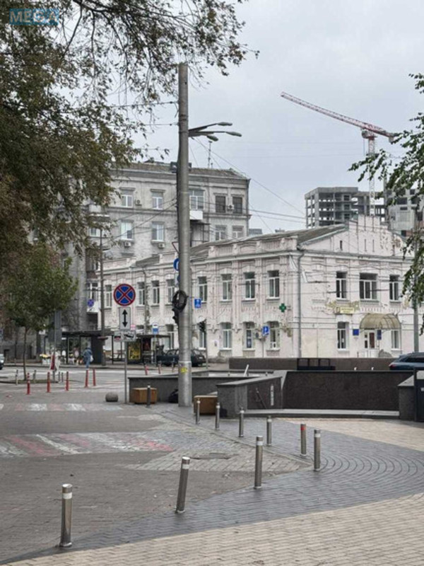 Продаж 3 кімнатної квартири (76/43/10), 4 пов. 4 пов. будинку, <a class="location-link" href="/kiev/" title="Недвижимость Київ">Київ</a>, <a class="location-link" href="/kiev/pecherskij/" title="Недвижимость Печерський район">Печерський р-н</a>, Івана Мазепи вул., 12 (изображение 16)