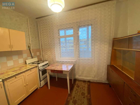 Продаж 1 кімнатної квартири (37/19/7), 8 пов. 9 пов. будинку, <a class="location-link" href="/kiev/" title="Недвижимость Київ">Київ</a>, <a class="location-link" href="/kiev/desnyanskij/" title="Недвижимость Деснянський район">Деснянський р-н</a>, Теодора Драйзера ул., 11А (изображение 6)