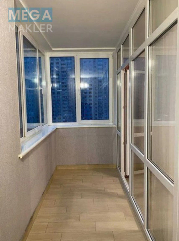 Оренда 2 кімнатної квартири, люкс, <a class="location-link" href="/kiev/" title="Недвижимость Київ">Київ</a>, <a class="location-link" href="/kiev/dneprovskij/" title="Недвижимость Дніпровський район">Дніпровський р-н</a>, вул. Сверстюка 6, ЖК Галактика ( <img src="https://megamakler.com.ua/metro/ff0000.gif" alt="" class="metro" /> м. Левобережная, 5-10 хв. ) (изображение 3)