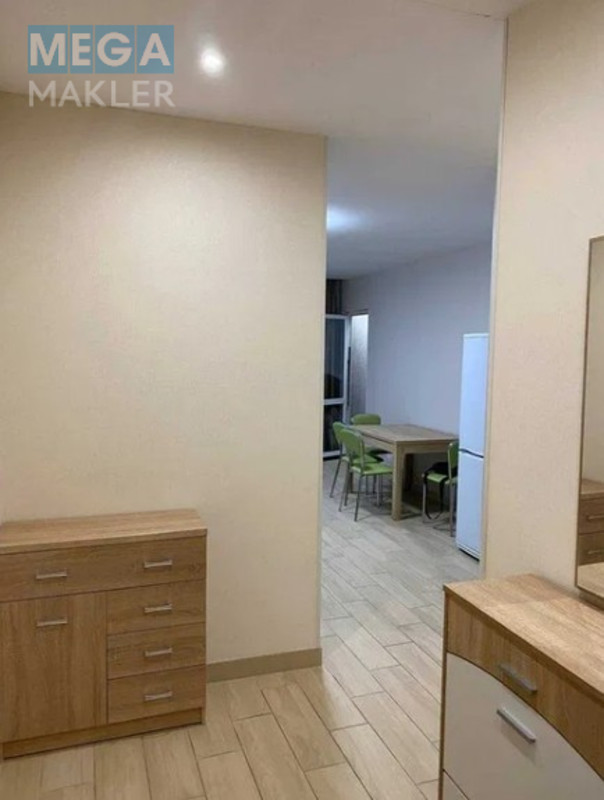 Оренда 2 кімнатної квартири, люкс, <a class="location-link" href="/kiev/" title="Недвижимость Київ">Київ</a>, <a class="location-link" href="/kiev/dneprovskij/" title="Недвижимость Дніпровський район">Дніпровський р-н</a>, вул. Сверстюка 6, ЖК Галактика ( <img src="https://megamakler.com.ua/metro/ff0000.gif" alt="" class="metro" /> м. Левобережная, 5-10 хв. ) (изображение 11)