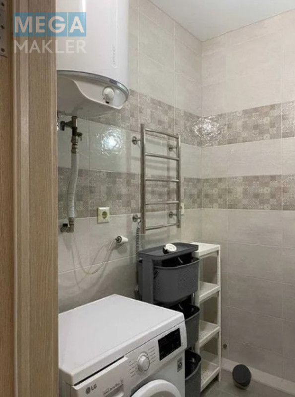 Оренда 2 кімнатної квартири, люкс, <a class="location-link" href="/kiev/" title="Недвижимость Київ">Київ</a>, <a class="location-link" href="/kiev/dneprovskij/" title="Недвижимость Дніпровський район">Дніпровський р-н</a>, вул. Сверстюка 6, ЖК Галактика ( <img src="https://megamakler.com.ua/metro/ff0000.gif" alt="" class="metro" /> м. Левобережная, 5-10 хв. ) (изображение 14)