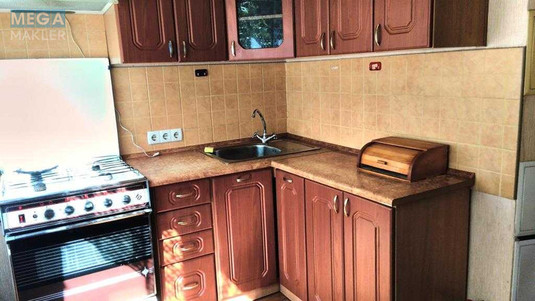 Продаж 1 кімнатної квартири (30/15/6), 3 пов. 5 пов. будинку, <a class="location-link" href="/kiev/" title="Недвижимость Київ">Київ</a>, <a class="location-link" href="/kiev/dneprovskij/" title="Недвижимость Дніпровський район">Дніпровський р-н</a>, Празька вул., 25 (изображение 5)