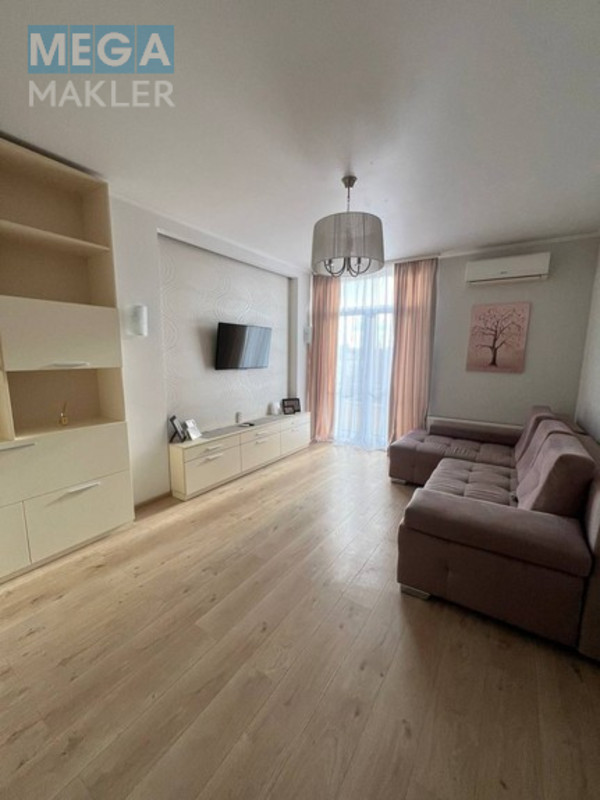 Оренда 3 кімнатної квартири, люкс, <a class="location-link" href="/kiev/" title="Недвижимость Київ">Київ</a>, <a class="location-link" href="/kiev/dneprovskij/" title="Недвижимость Дніпровський район">Дніпровський р-н</a>, вул. Регенераторна 4к5, ЖК Комфорт Таун ( <img src="https://megamakler.com.ua/metro/ff0000.gif" alt="" class="metro" /> м. Левобережная, 15-20 хв. ) (изображение 2)