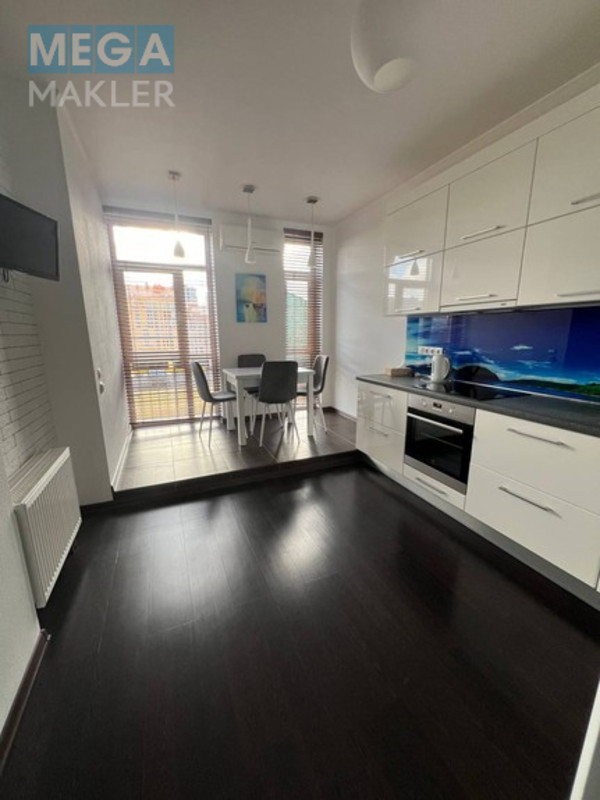 Оренда 3 кімнатної квартири, люкс, <a class="location-link" href="/kiev/" title="Недвижимость Київ">Київ</a>, <a class="location-link" href="/kiev/dneprovskij/" title="Недвижимость Дніпровський район">Дніпровський р-н</a>, вул. Регенераторна 4к5, ЖК Комфорт Таун ( <img src="https://megamakler.com.ua/metro/ff0000.gif" alt="" class="metro" /> м. Левобережная, 15-20 хв. ) (изображение 3)