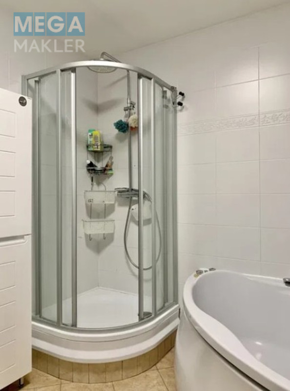 Оренда 3 кімнатної квартири, люкс, <a class="location-link" href="/kiev/" title="Недвижимость Київ">Київ</a>, <a class="location-link" href="/kiev/dneprovskij/" title="Недвижимость Дніпровський район">Дніпровський р-н</a>, вул. Микільсько-Слобідська 6Б ( <img src="https://megamakler.com.ua/metro/ff0000.gif" alt="" class="metro" /> м. Левобережная, 15 хв. ) (изображение 9)