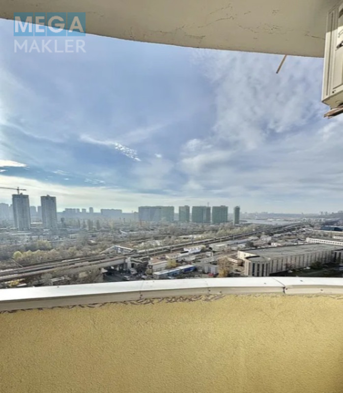 Оренда 1 кімнатної квартири, люкс, <a class="location-link" href="/kiev/" title="Недвижимость Київ">Київ</a>, <a class="location-link" href="/kiev/dneprovskij/" title="Недвижимость Дніпровський район">Дніпровський р-н</a>, вул. Шумського 5, ЖК Барвінок ( <img src="https://megamakler.com.ua/metro/ff0000.gif" alt="" class="metro" /> м. Левобережная, 20 хв. ) (изображение 5)