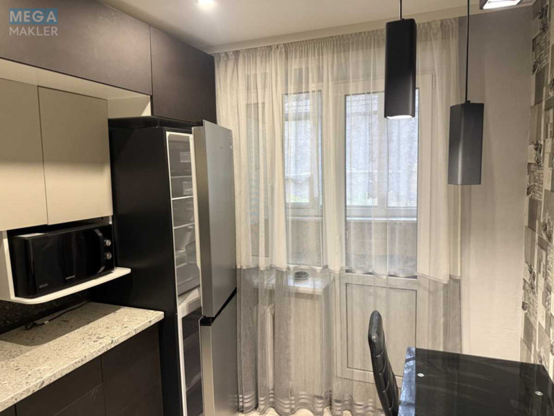 Оренда 1 кімнатної квартири, <a class="location-link" href="/dnepropetrovsk/" title="Недвижимость Дніпра">Дніпро</a>, Тополь-1, 24 (изображение 2)