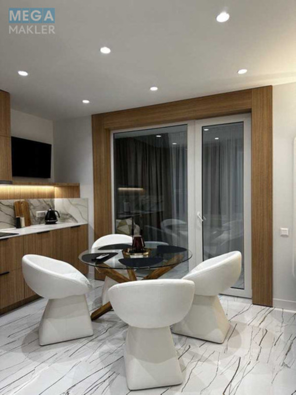 Новобудова, 18 поверхів, <a class="location-link" href="/kiev/" title="Недвижимость Київ">Київ</a>, <a class="location-link" href="/kiev/shevchenkovskij/" title="Недвижимость Шевченківський район">Шевченківський р-н</a>, Золотоустівська вул., 25 (изображение 23)