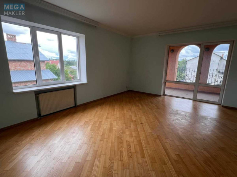 Продаж дома, 3&nbsp;поверху, 536&nbsp;кв.м, 11&nbsp;кімнат, ділянка 22&nbsp;сотки, <a class="location-link" href="/ranevichi/" title="Недвижимость Раневичі">Раневичі</a>, Садова, 1 (изображение 12)