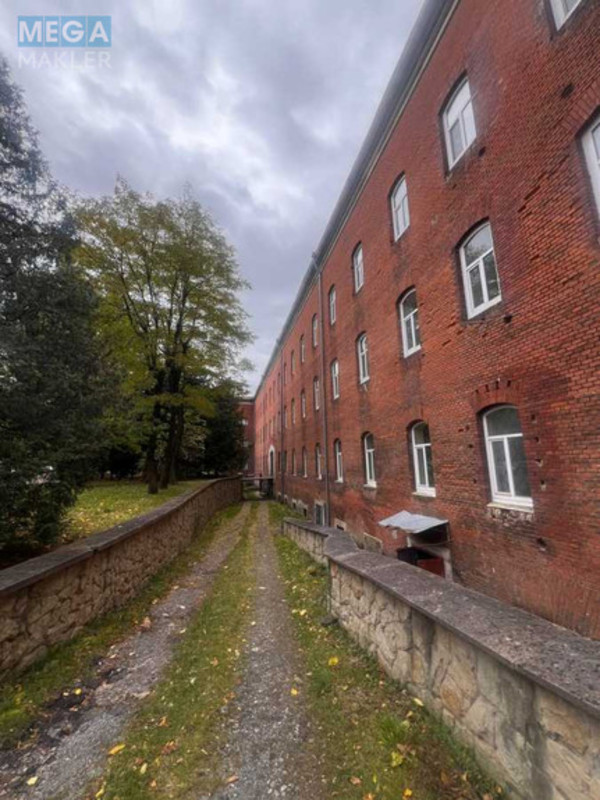 Продаж окремої будівлі/побудови, 7&nbsp;289,70&nbsp;кв.м, <a class="location-link" href="/lviv/" title="Недвижимость Львів">Львів</a>, <a class="location-link" href="/lviv/galickij/" title="Недвижимость Галицький район">Галицький р-н</a>, Грабовського, 11 (изображение 7)