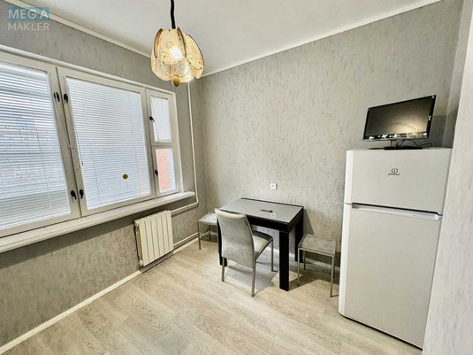 Оренда 2 кімнатної квартири, <a class="location-link" href="/kiev/" title="Недвижимость Київ">Київ</a>, <a class="location-link" href="/kiev/solomenskij/" title="Недвижимость Солом'янський район">Солом'янський р-н</a>, Вадима Гетьмана вул., 42 (изображение 3)