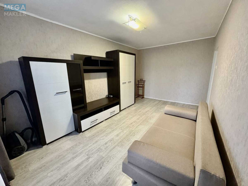 Оренда 2 кімнатної квартири, <a class="location-link" href="/kiev/" title="Недвижимость Київ">Київ</a>, <a class="location-link" href="/kiev/solomenskij/" title="Недвижимость Солом'янський район">Солом'янський р-н</a>, Вадима Гетьмана вул., 42 (изображение 6)