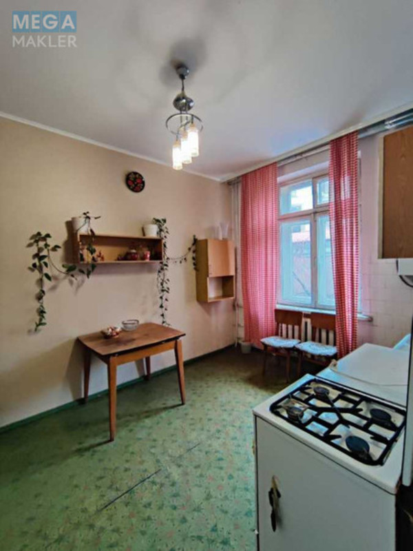 Продаж 2 кімнатної квартири (75/46/12,9), 2 пов. 5 пов. будинку, <a class="location-link" href="/kiev/" title="Недвижимость Київ">Київ</a>, <a class="location-link" href="/kiev/pecherskij/" title="Недвижимость Печерський район">Печерський р-н</a>, Академіка Богомольця вул., 7/14 (изображение 7)