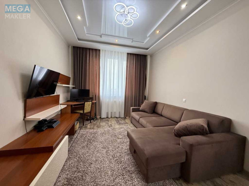 Продаж 3 кімнатної квартири (112/56/16), 16 пов. 24 пов. будинку, <a class="location-link" href="/kiev/" title="Недвижимость Київ">Київ</a>, <a class="location-link" href="/kiev/goloseevskij/" title="Недвижимость Голосіївський район">Голосіївський р-н</a>, Науки просп., 30 (изображение 15)