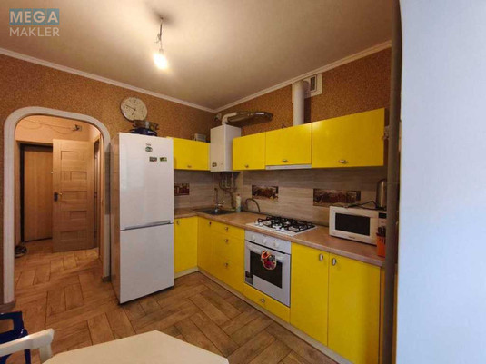 Продаж 1 кімнатної квартири (38/16/9), 2 пов. 11 пов. будинку, <a class="location-link" href="/petrovskoe-selo-kv-kievo-svyatoshinskij-rajon/" title="Недвижимость Петрівське">Петрівське</a>, Бульвар Лесі Українки, 8 (изображение 3)