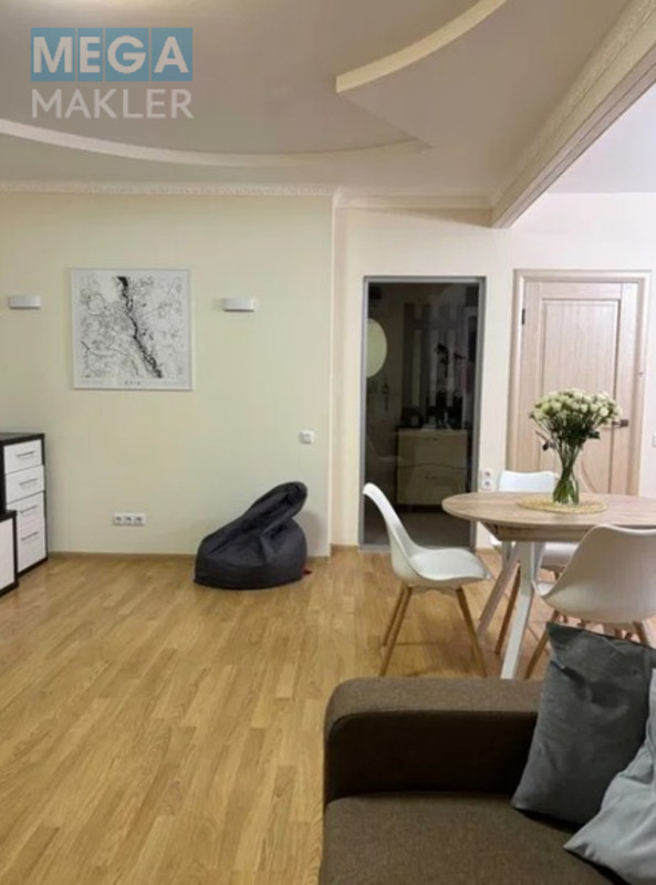 Оренда 3 кімнатної квартири, люкс, <a class="location-link" href="/kiev/" title="Недвижимость Київ">Київ</a>, <a class="location-link" href="/kiev/dneprovskij/" title="Недвижимость Дніпровський район">Дніпровський р-н</a>, вул. Регенераторна 4к5, ЖК Комфорт Таун ( <img src="https://megamakler.com.ua/metro/ff0000.gif" alt="" class="metro" /> м. Левобережная, 15-20 хв. ) (изображение 8)